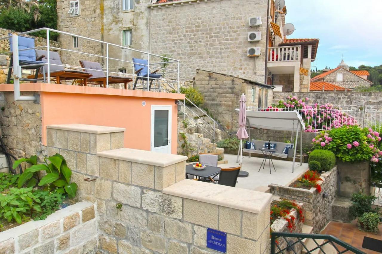 קאבטאט Apartments Seafront מראה חיצוני תמונה